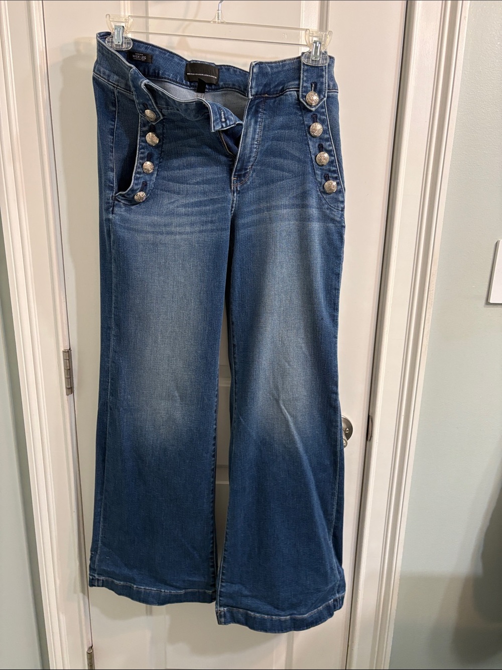 White House Black Market Blue Wide-Leg Button-Accent Jeans
